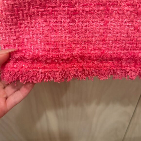 Alice + Olivia pink tweed mini skirt with frayed hem. Size:0 - Picture 3 of 7
